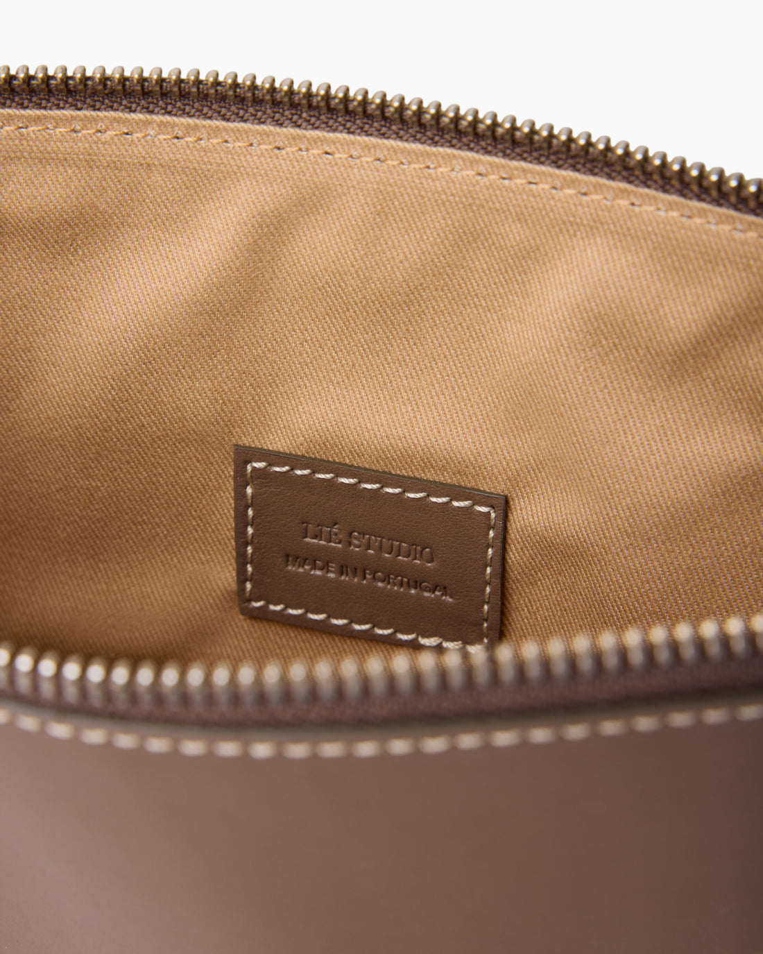 The Lilith Pochette